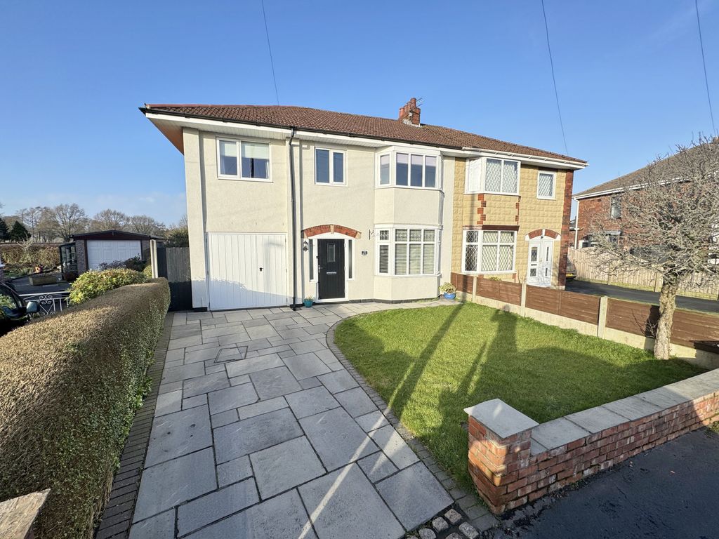 Property photo 1 of 20