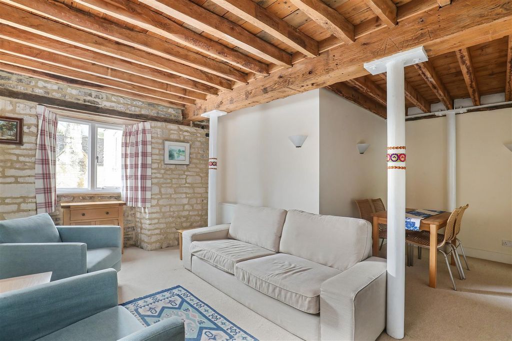 Property photo 3 of 18 Ph22_6403136.Jpg