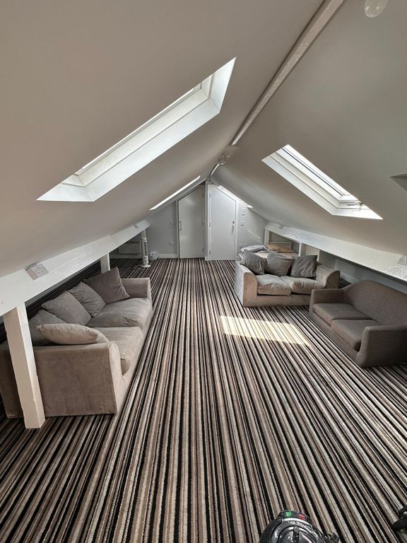 Property photo 3 of 3