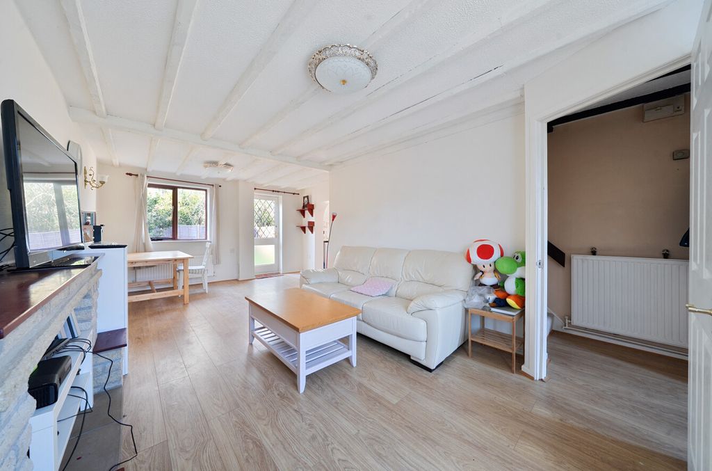 Property photo 3 of 12 1426015-1-69Bad1A...