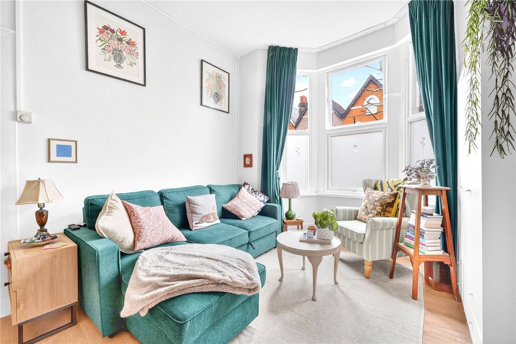 Property photo 2 of 10 Picture No. 19