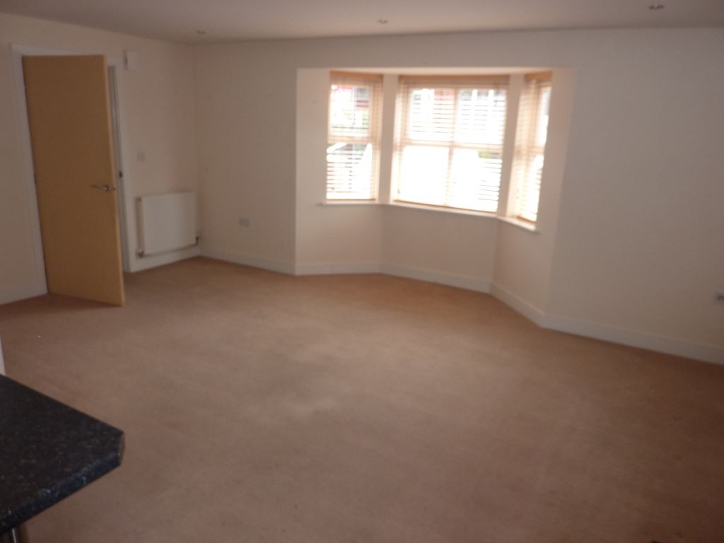 Property photo 2 of 6 Photo 4