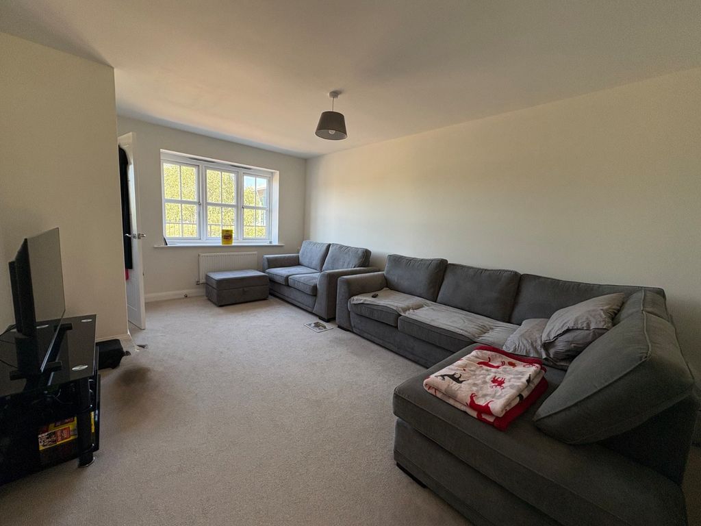 Property photo 2 of 10 Picture No. 03