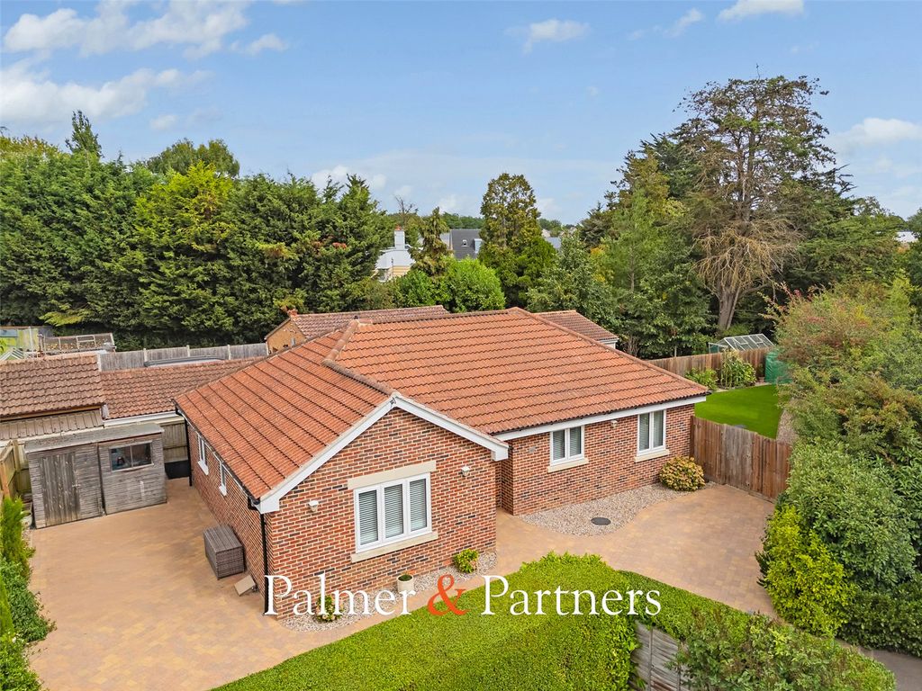 Property photo 1 of 32 Picture No. 03