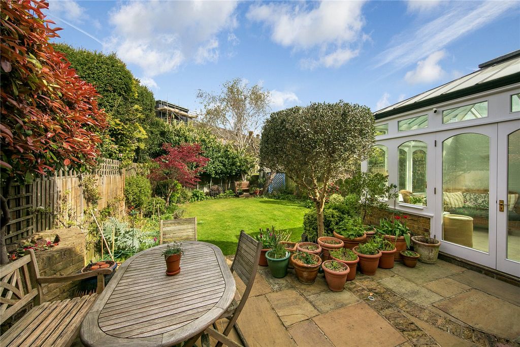 Property photo 2 of 13 Picture No. 39