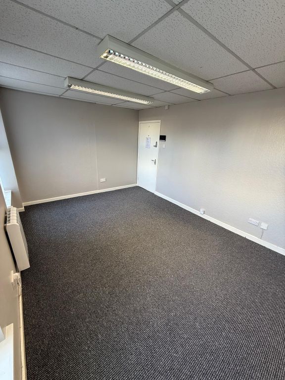 Property photo 2 of 3