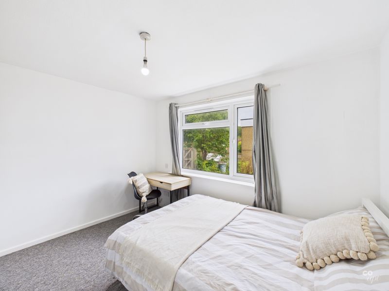 Property photo 2 of 9 Photo 7