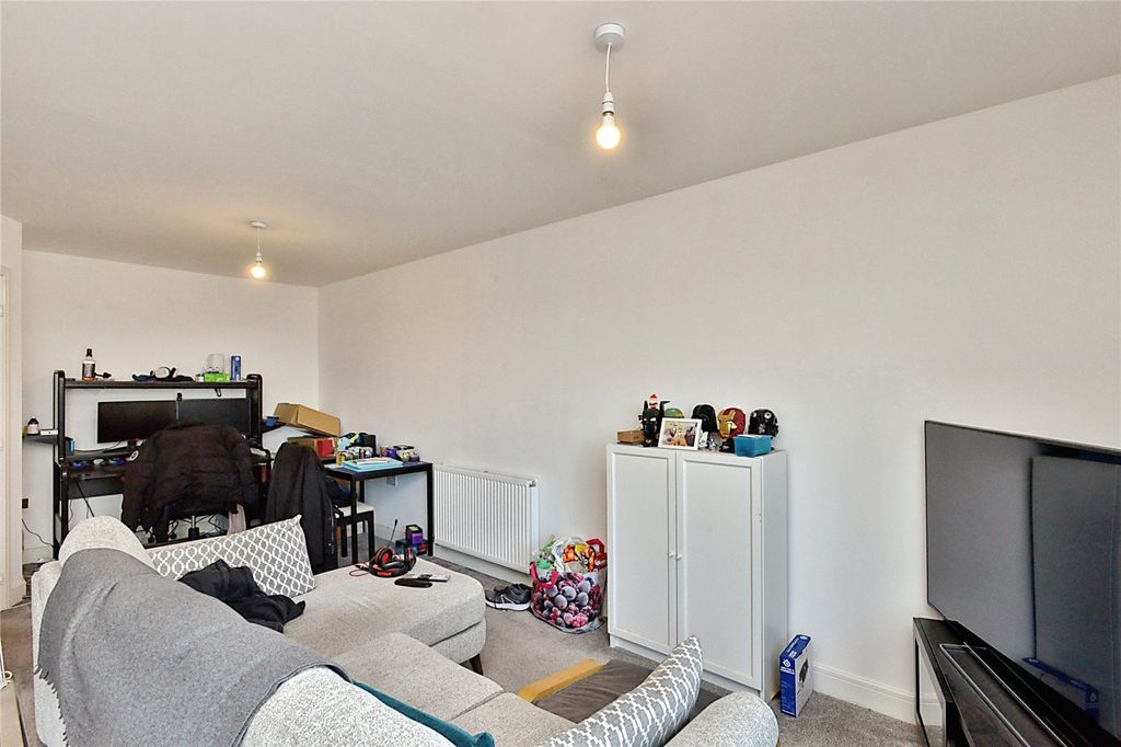Property photo 2 of 15 Picture No. 03