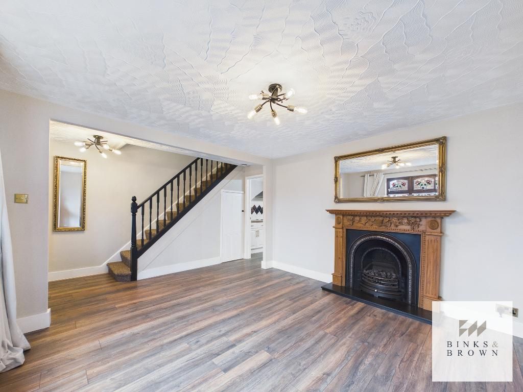 Property photo 2 of 18 Photo 2