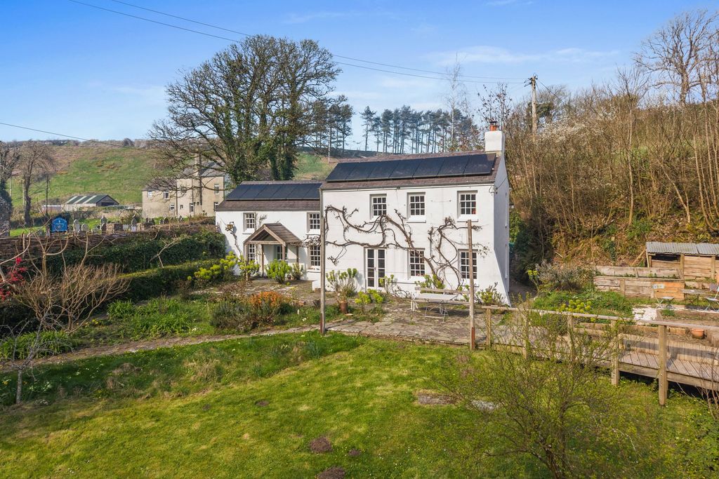 Property photo 1 of 45