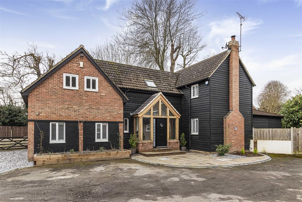 Property photo 1 of 34 33_72988.Jpg