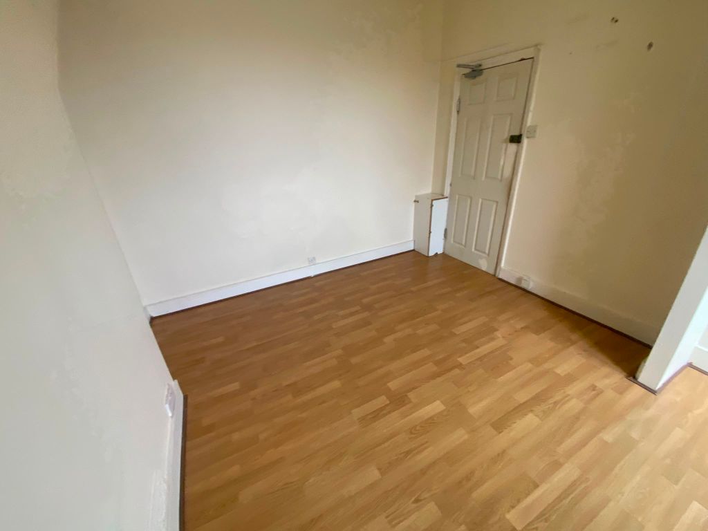 Property photo 3 of 3