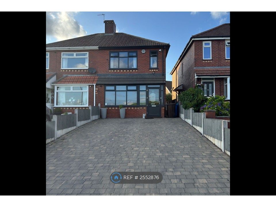 Property photo 1 of 11 Front Of House And Double Driveway