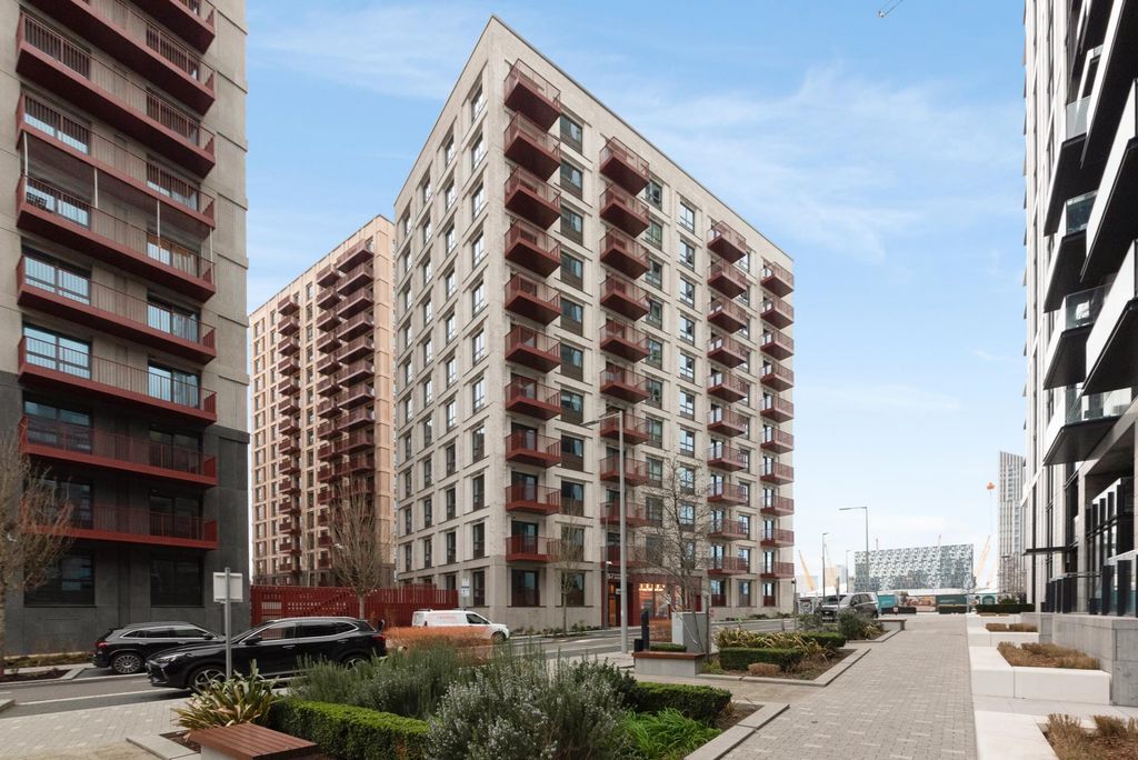 Property photo 1 of 3