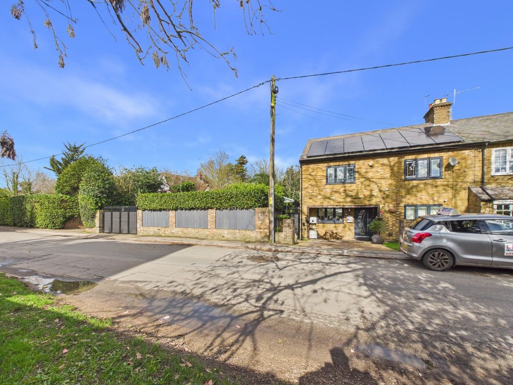 Property photo 1 of 28 Front