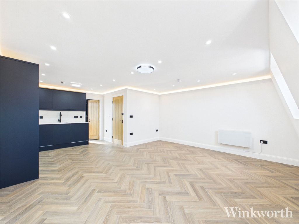 Property photo 1 of 3 Picture No. 04