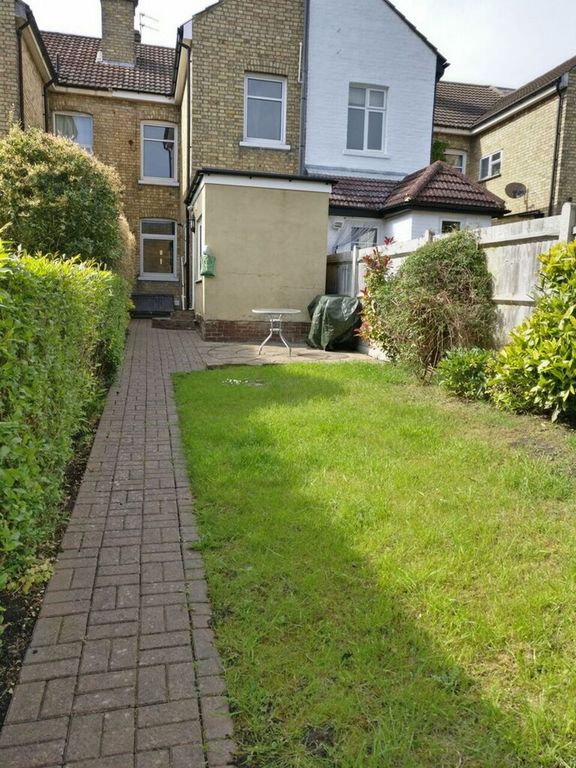 Property photo 2 of 6 Photo 3