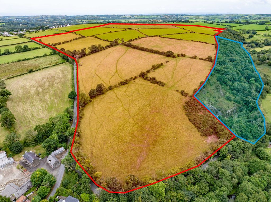 Property photo 3 of 4