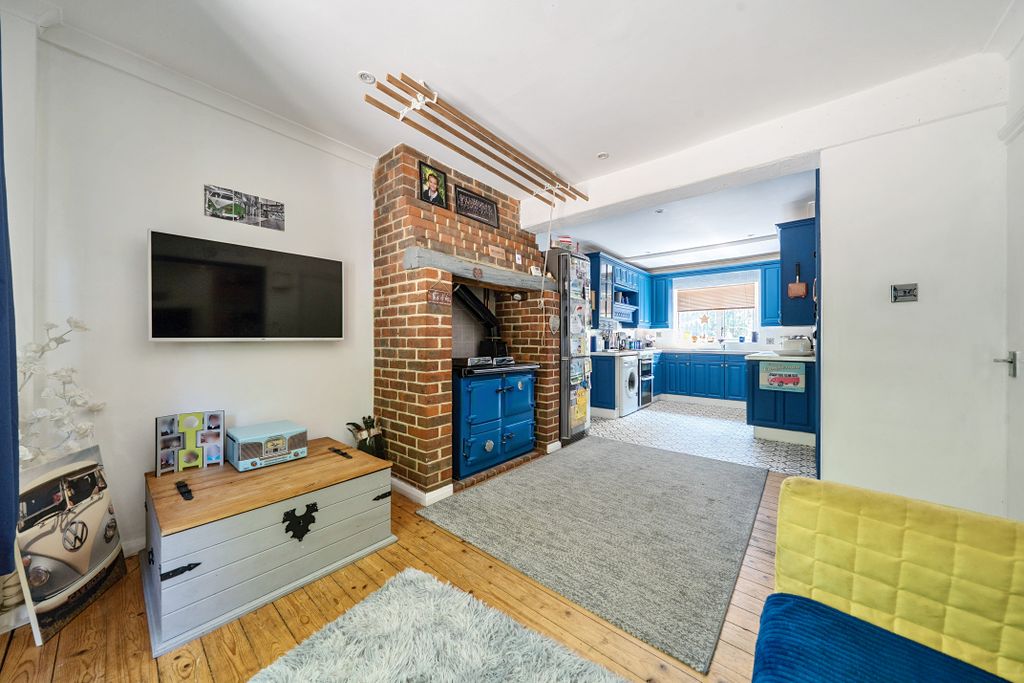 Property photo 2 of 15