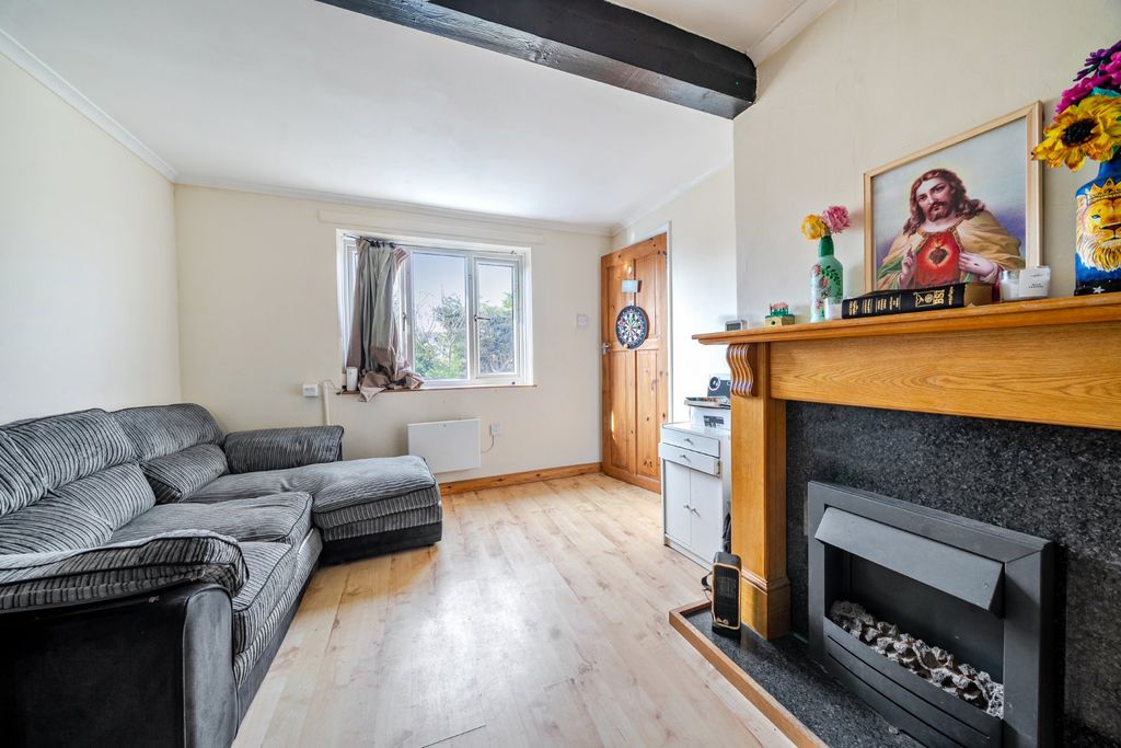 Property photo 3 of 14 Living/Dining Room