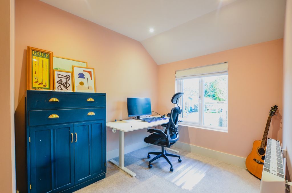 Property photo 2 of 13 Dsc_0791