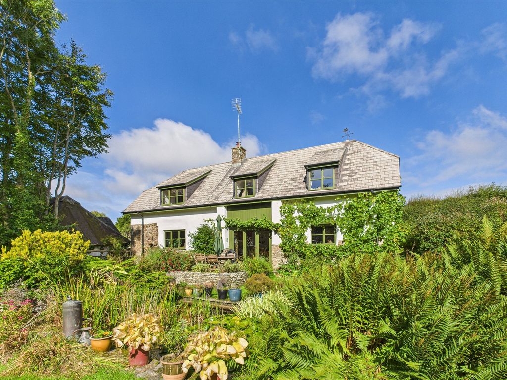 Property photo 2 of 27 Main