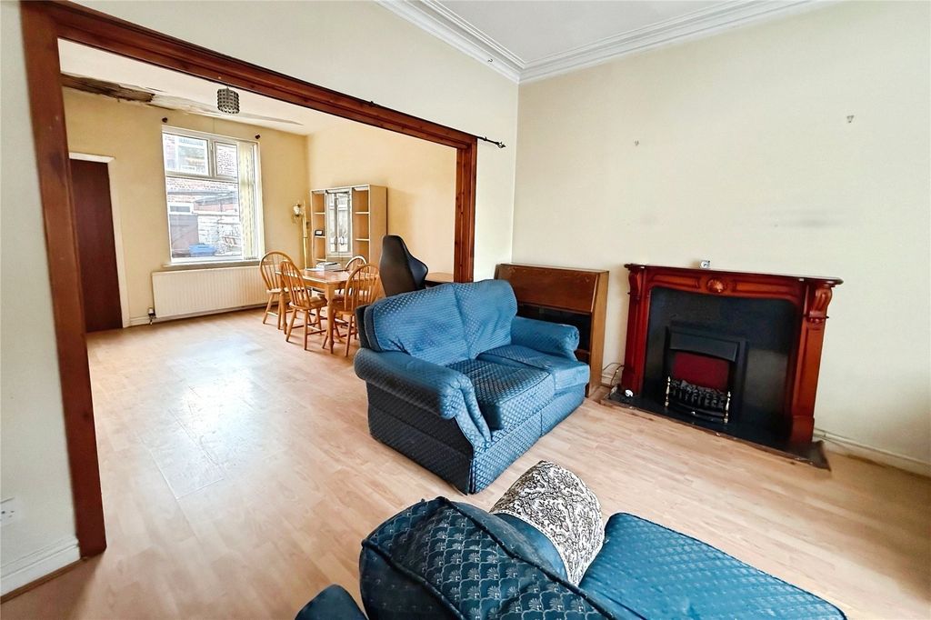 Property photo 3 of 9 Picture No. 08