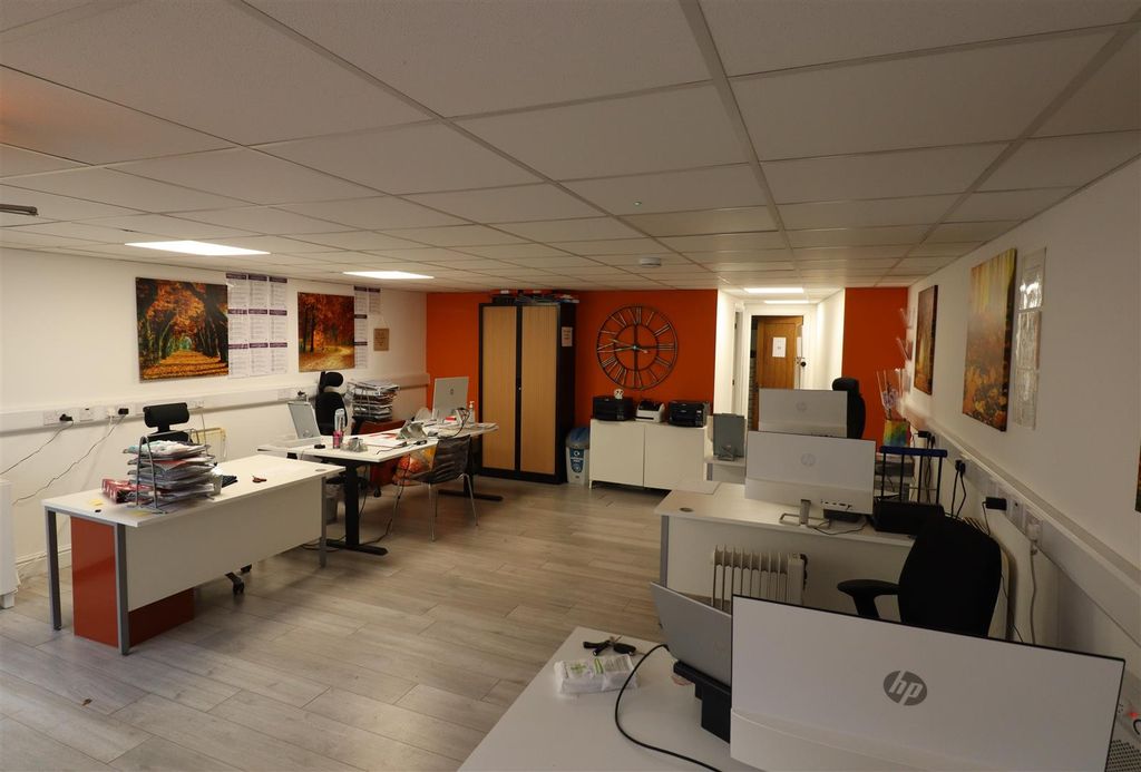 Property photo 2 of 6 Office 2.Jpg