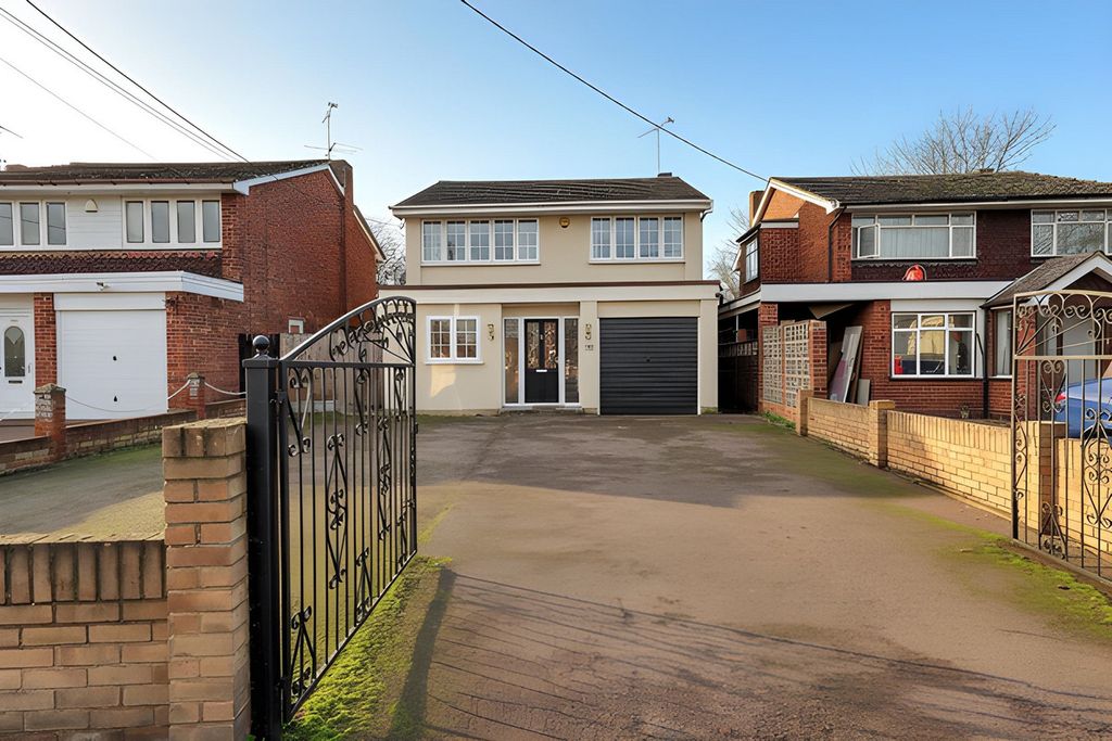 Property photo 1 of 44