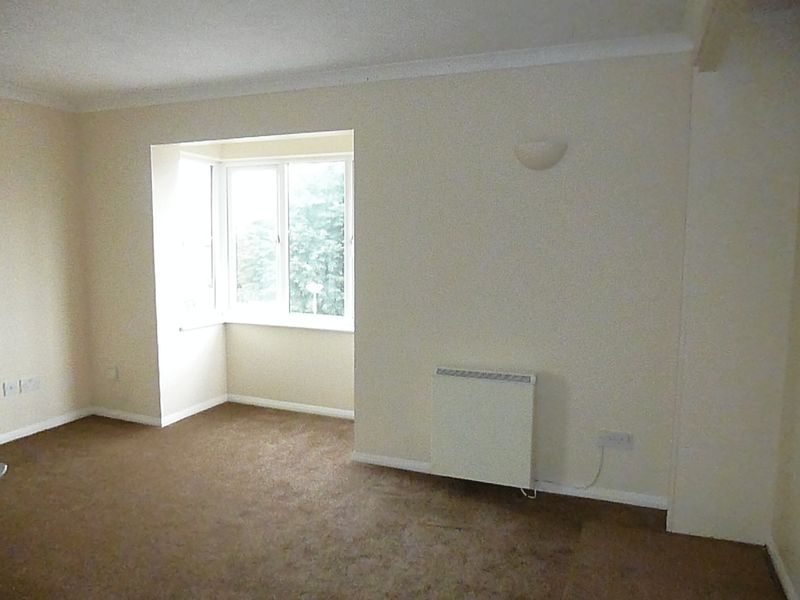 Property photo 3 of 6 Photo 2