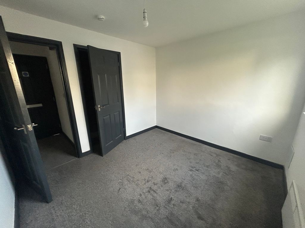 Property photo 3 of 4 Image