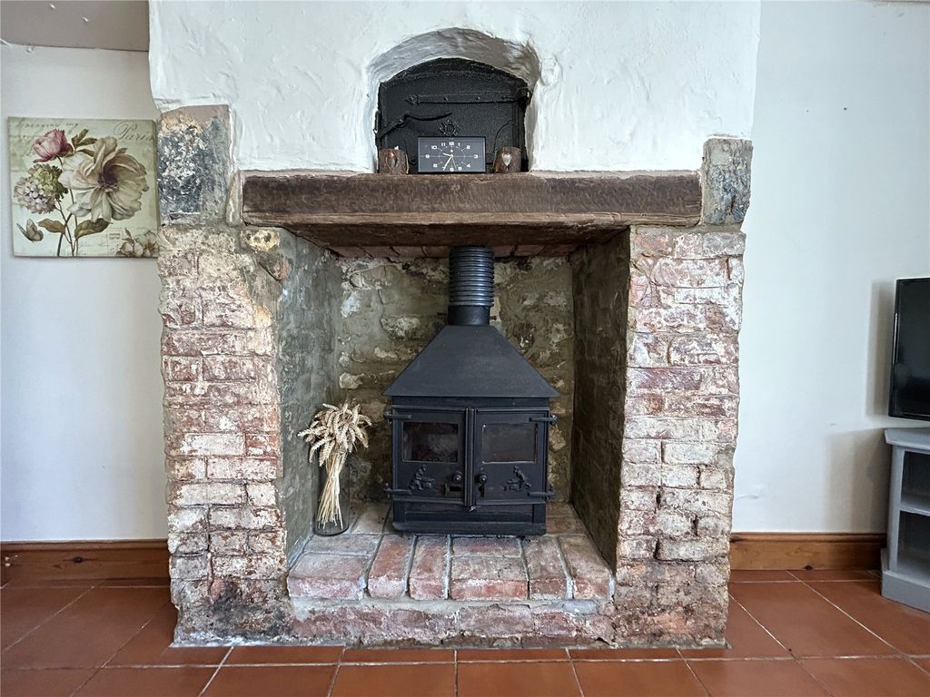 Property photo 3 of 9 Picture No. 04