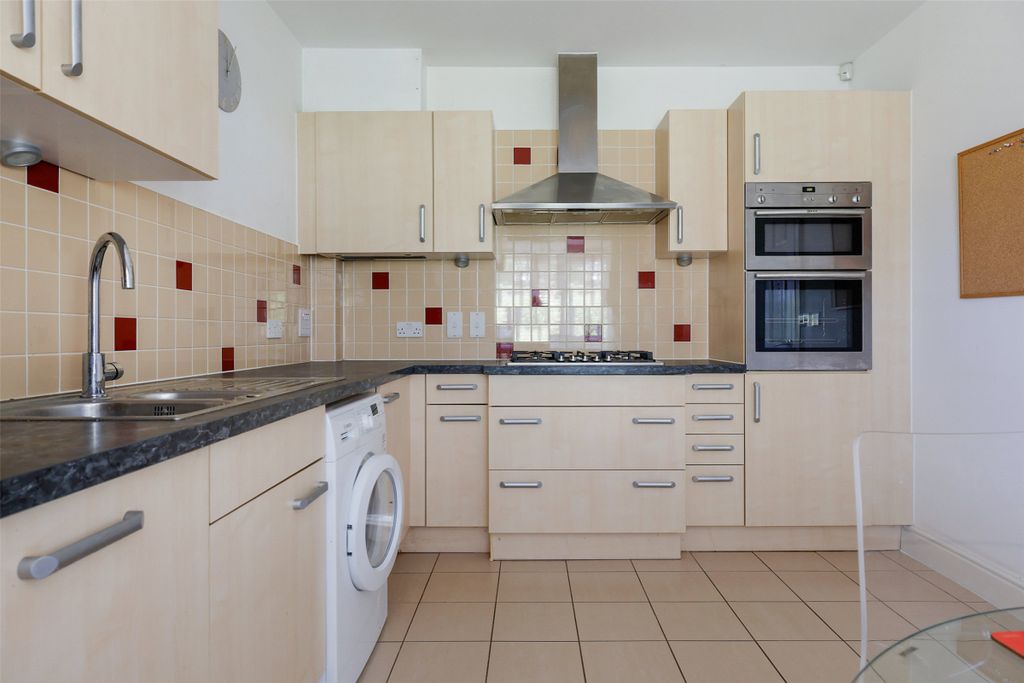 Property photo 3 of 13 Picture No. 05