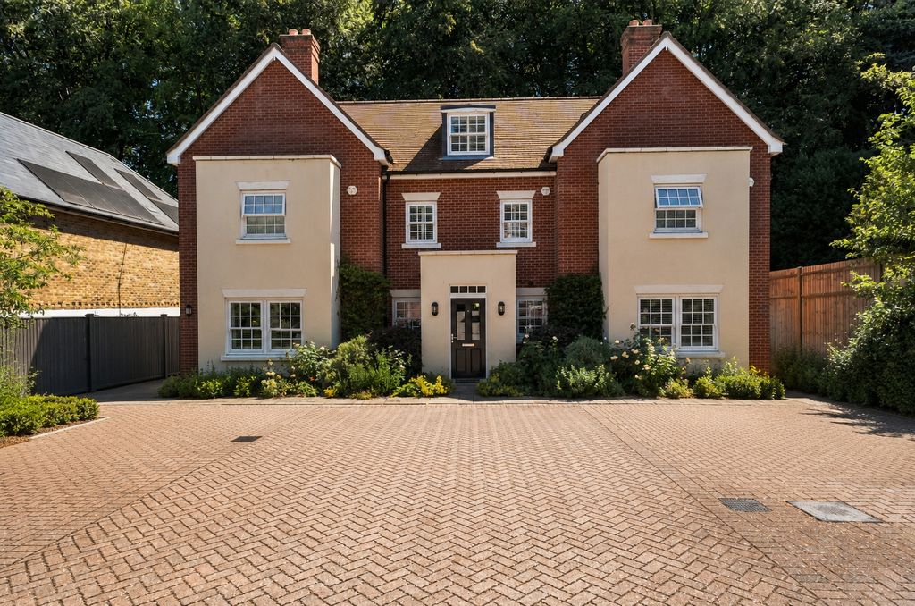 Property photo 1 of 12 Picture No. 37