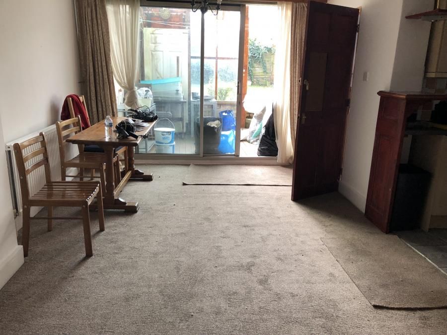 Property photo 1 of 5 Three Bedroom Ground Floor Flat