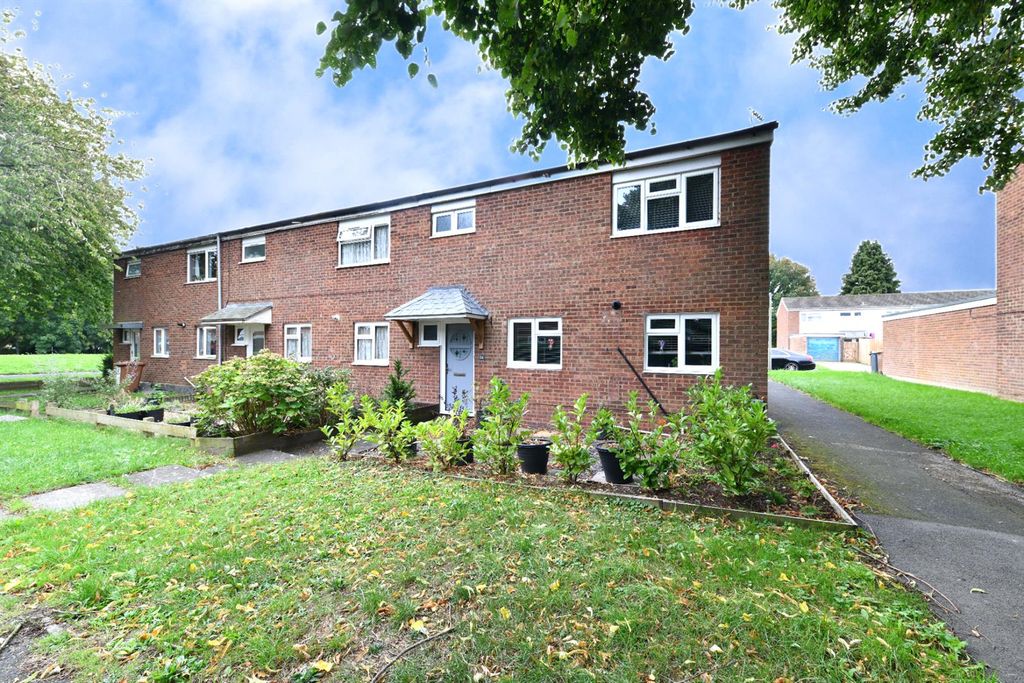 Property photo 1 of 18 Snapedit_1758554165177.Png