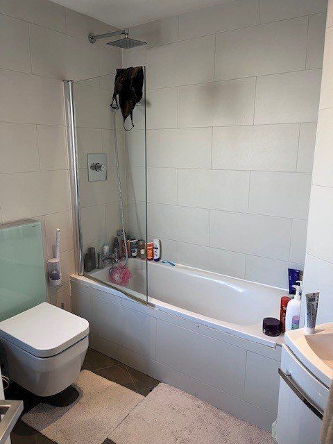 Property photo 2 of 3