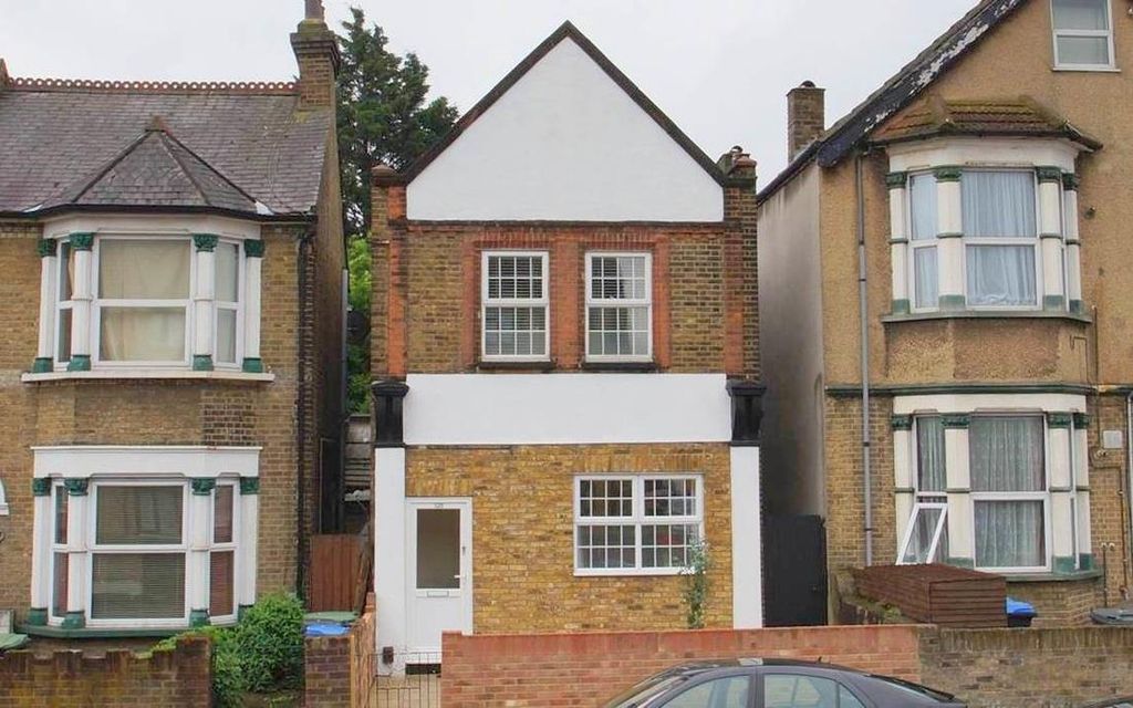 Property photo 1 of 14