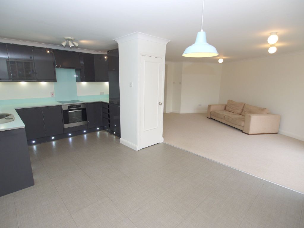 Property photo 2 of 11 Photograph 2