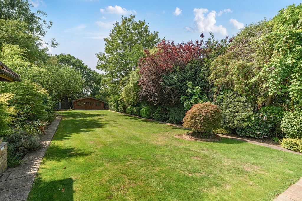 Property photo 2 of 24 1334248-20-68936c...