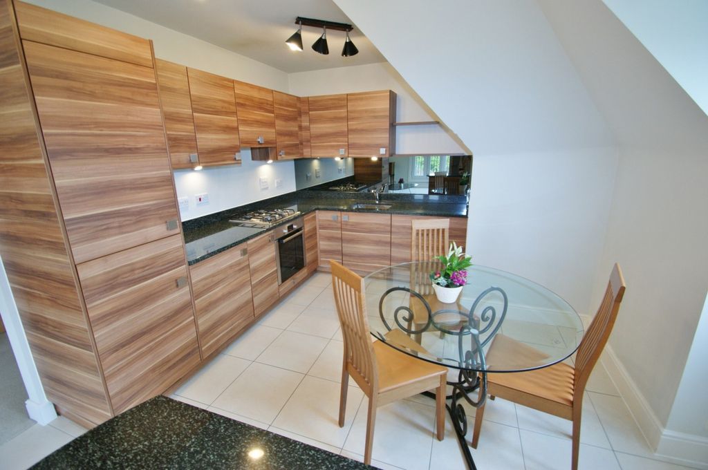 Property photo 2 of 17 Kitchen