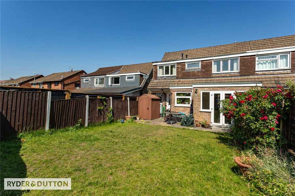 Property photo 3 of 28 Picture No. 02