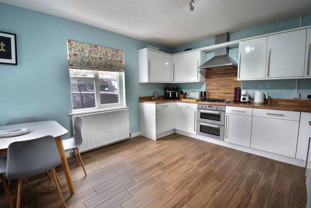 Property photo 2 of 24 Dsc_0002.Jpg