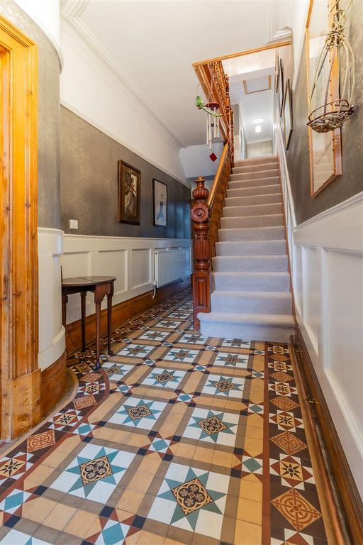 Property photo 2 of 32 199 (6 Of 31).Jpg