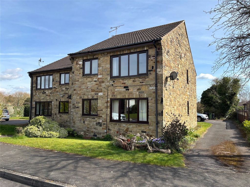 Property photo 1 of 10 Picture No. 11