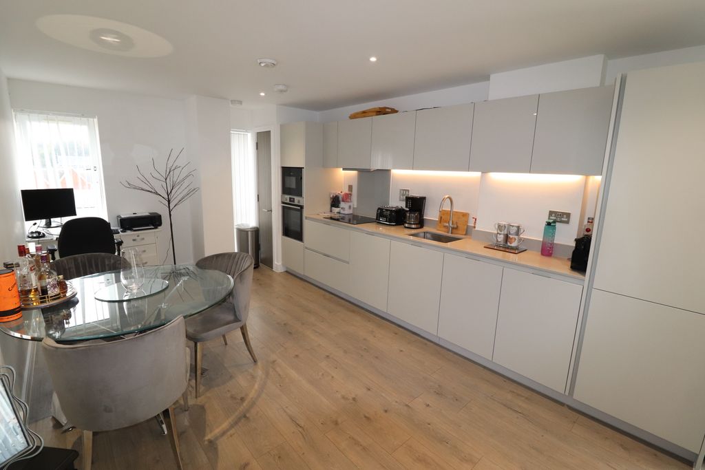 Property photo 3 of 16 Open Plan Living