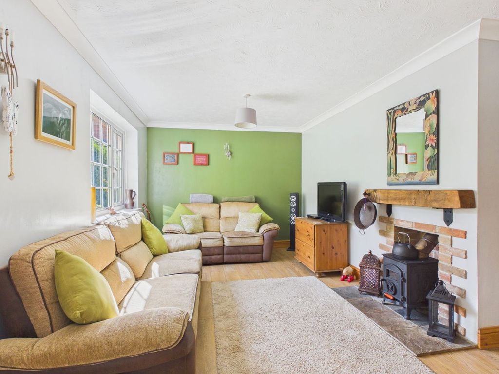 Property photo 2 of 16