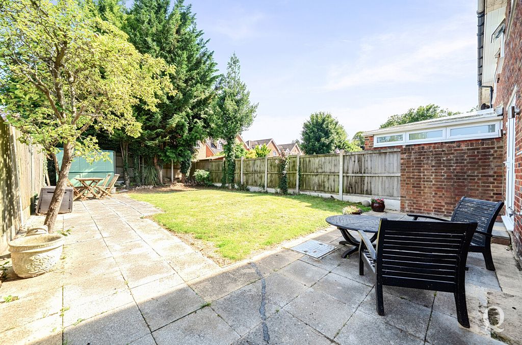 Property photo 3 of 22 8238Ef15-9B78-4B5...
