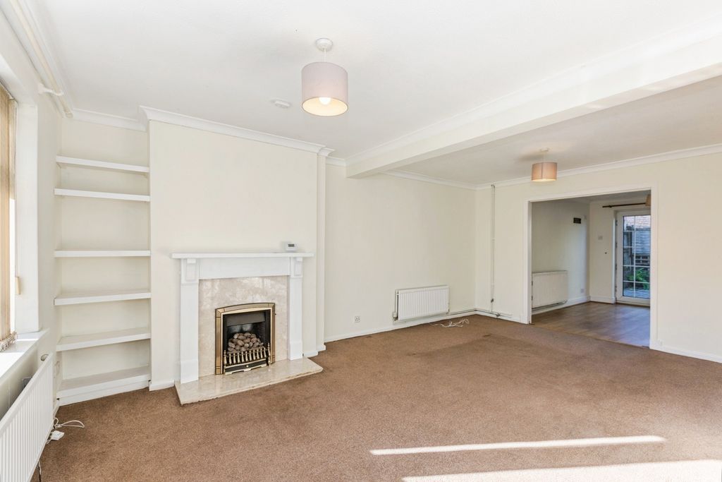 Additional image 5 of 3 bed semi-detached house for saleSpringfield Close, Gowerton, Swansea SA4