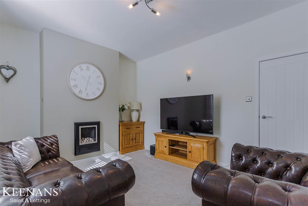 Property photo 2 of 35 2.Jpg